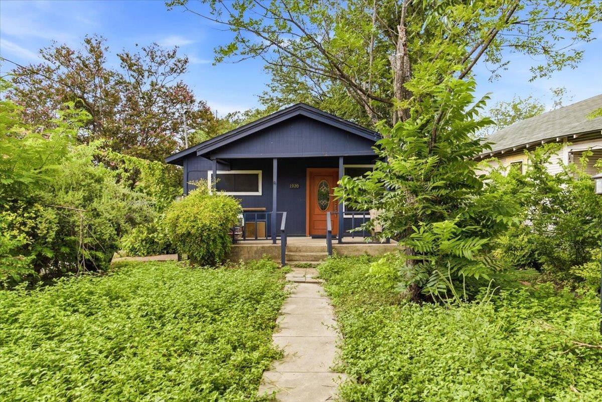 1920 Leal ST #A & B, San Antonio, TX 78207
