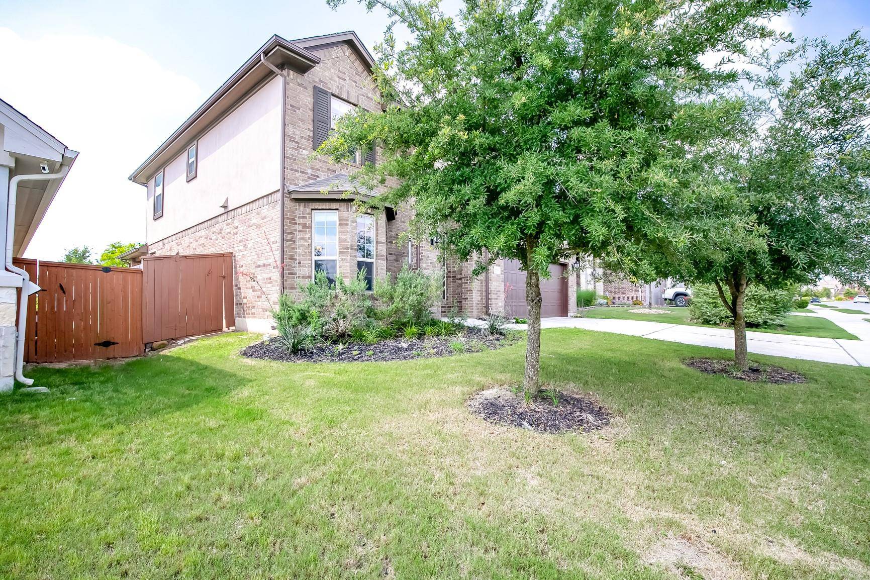 2723 Enza CT, Round Rock, TX 78665