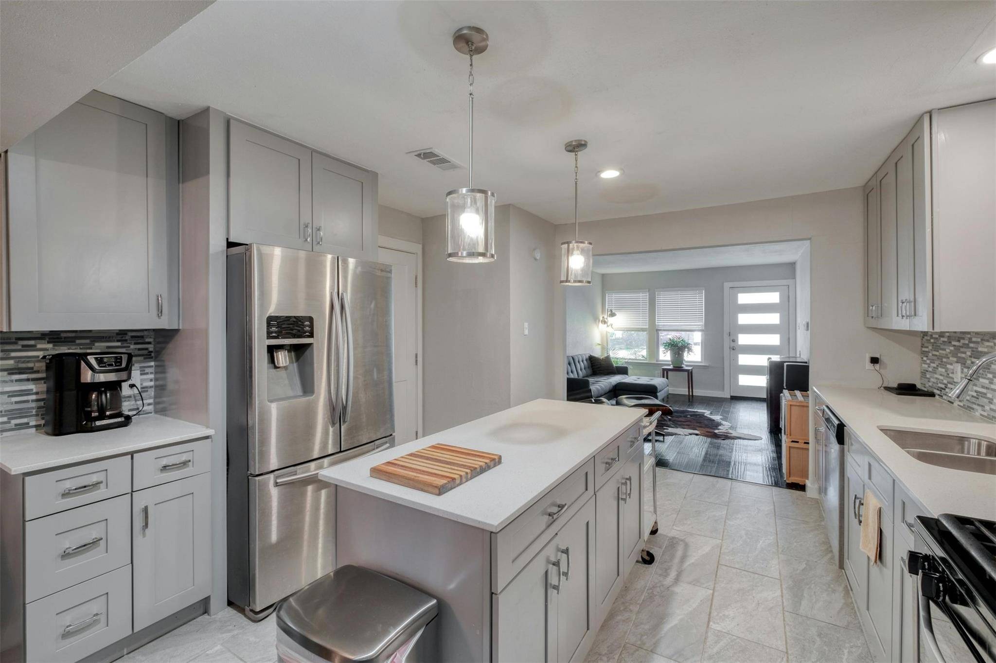 5502 Burgundy DR, Austin, TX 78724