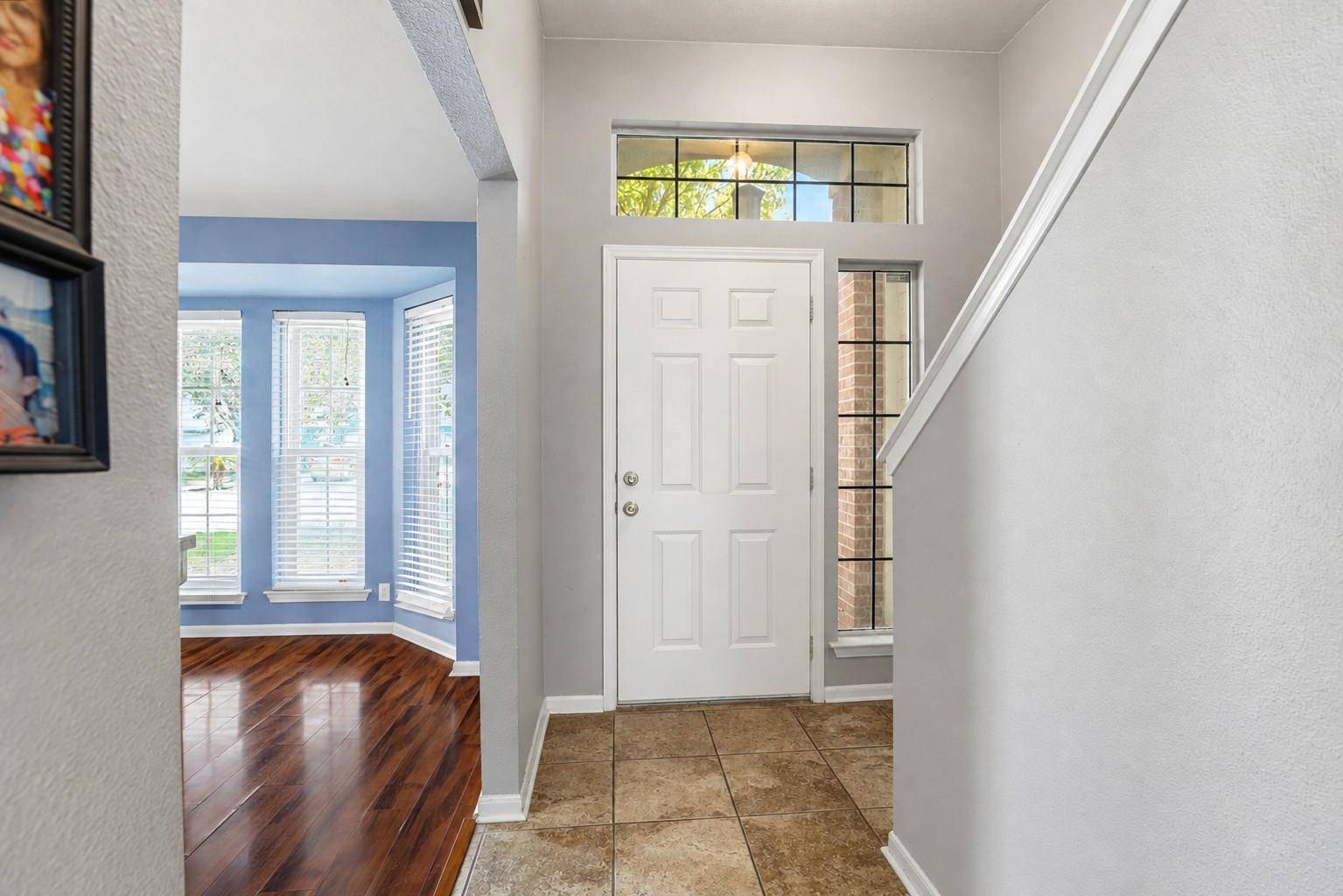 216 Sunshadow DR, Lockhart, TX 78644
