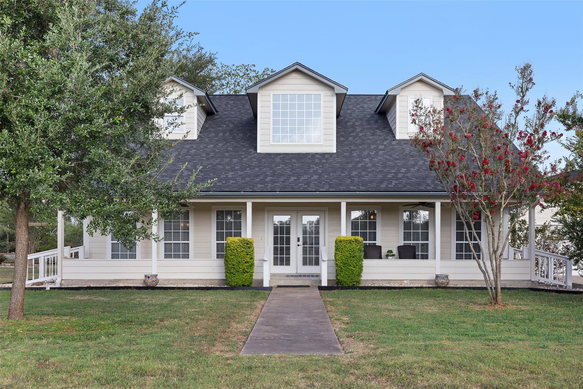 577 Herron TRL, Mcdade, TX 78650
