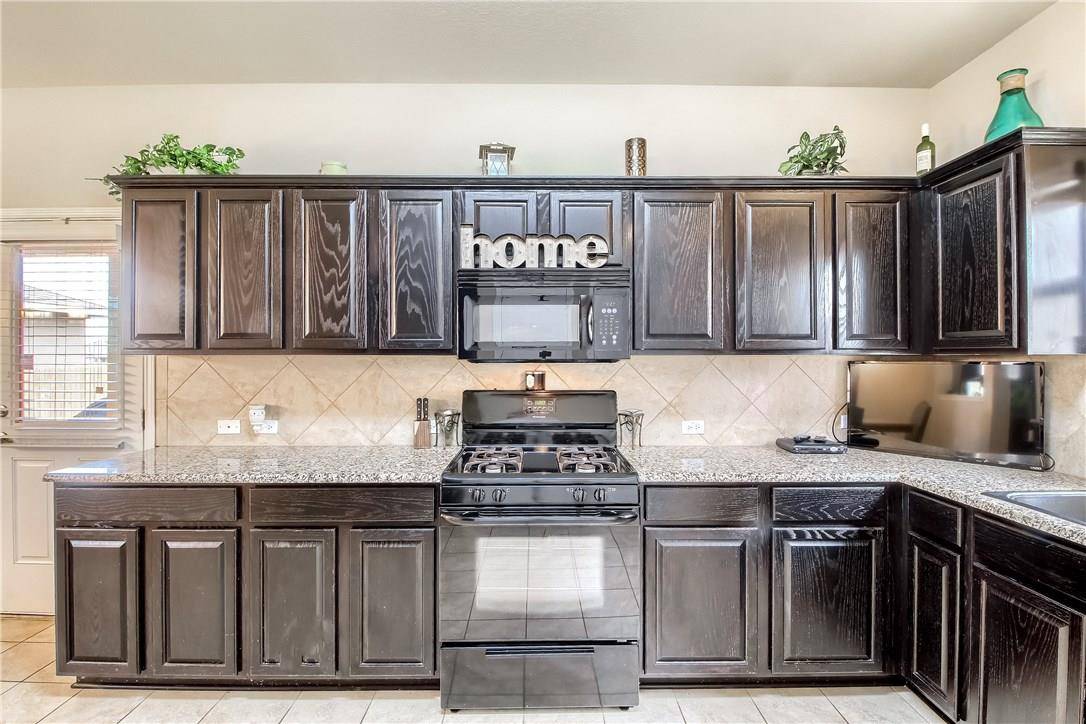 1408 Blake ST, Leander, TX 78641