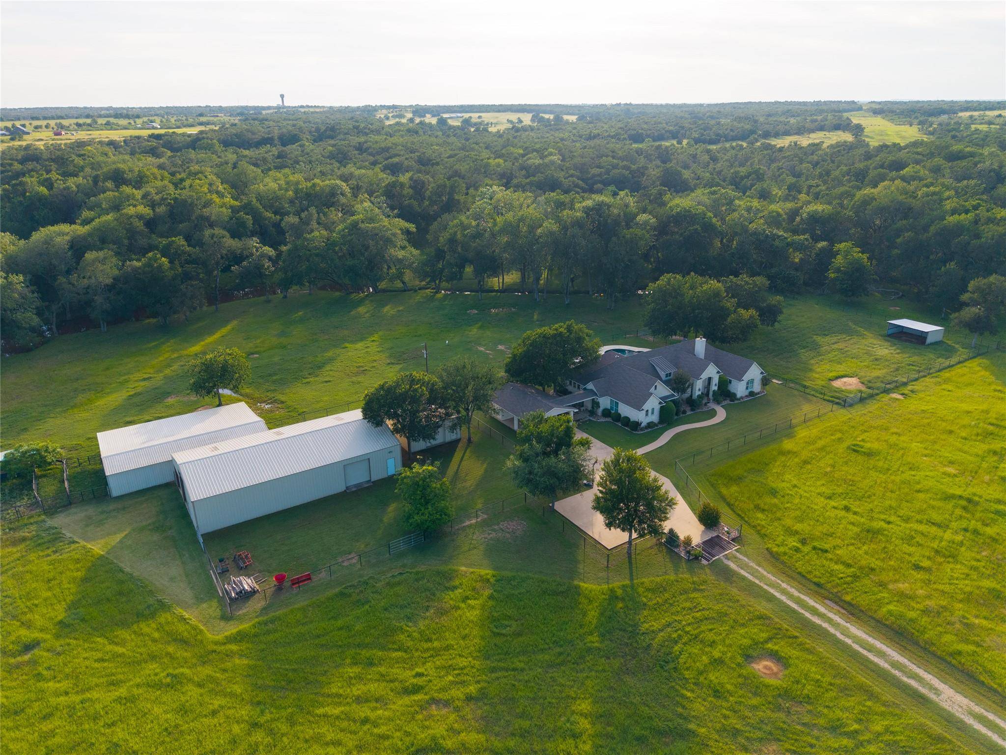 4140 County Road 467, Elgin, TX 78621