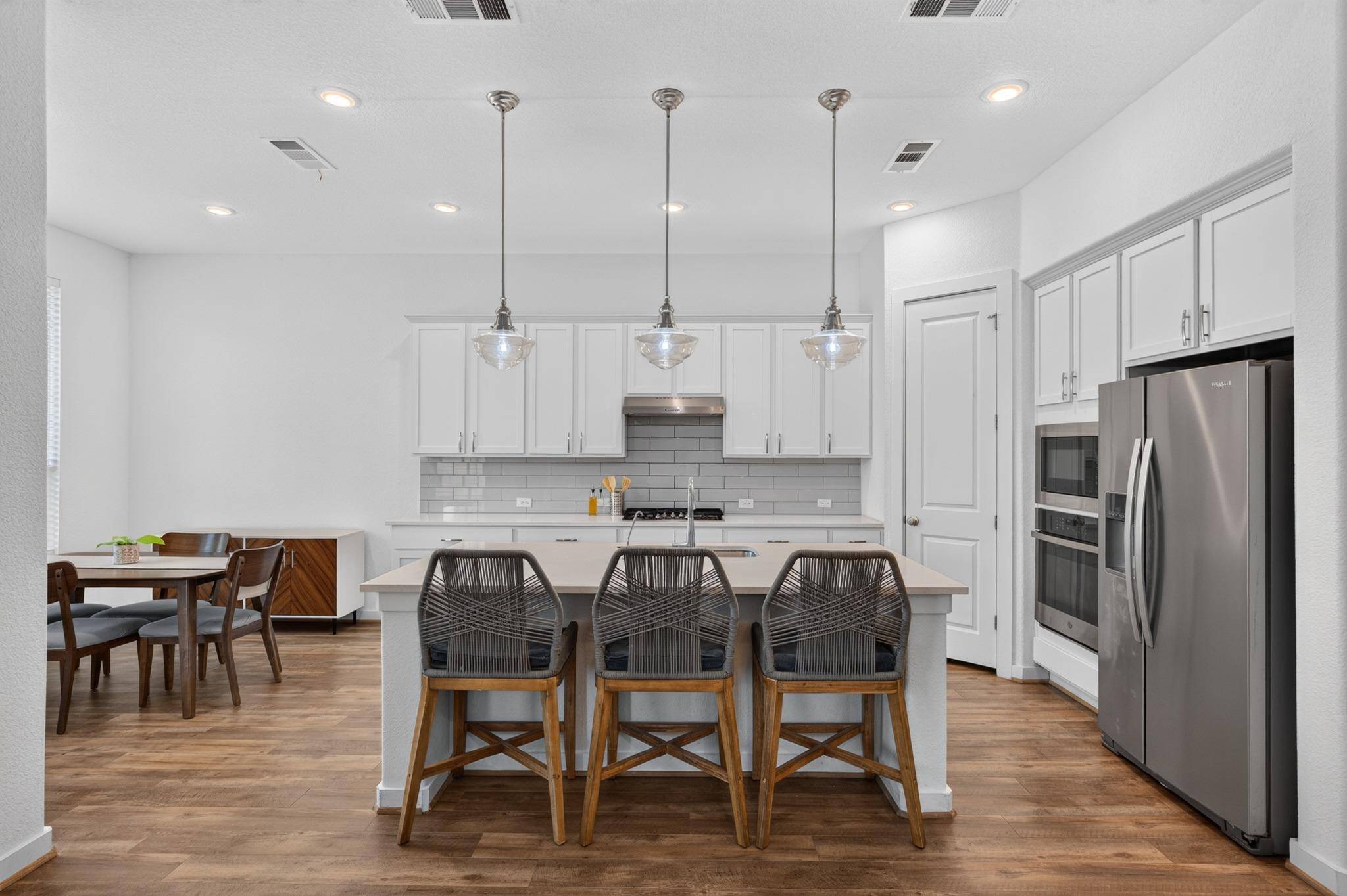751 Whitetail DR, Round Rock, TX 78681