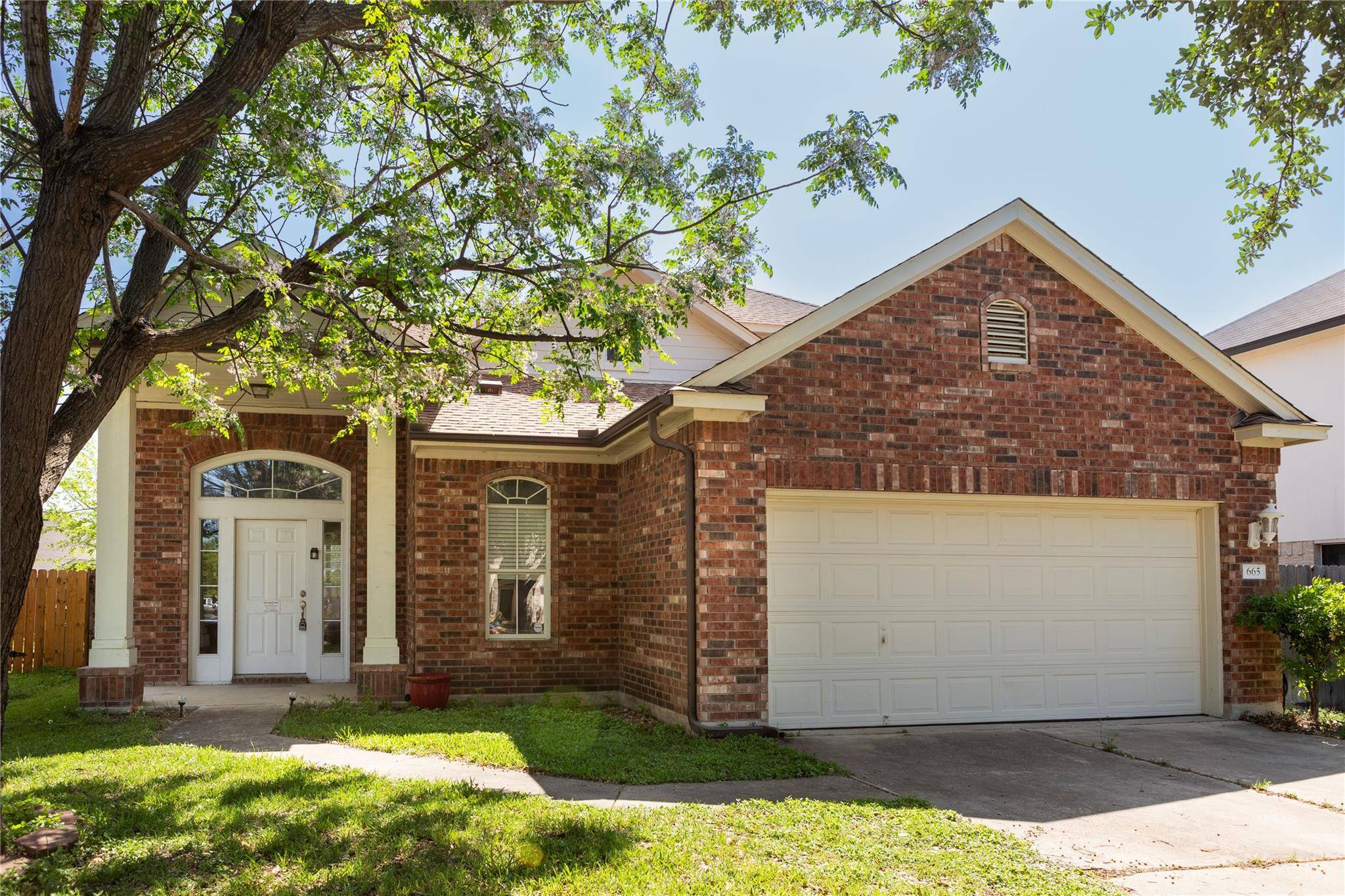 665 Reggie Jackson TRL, Round Rock, TX 78665