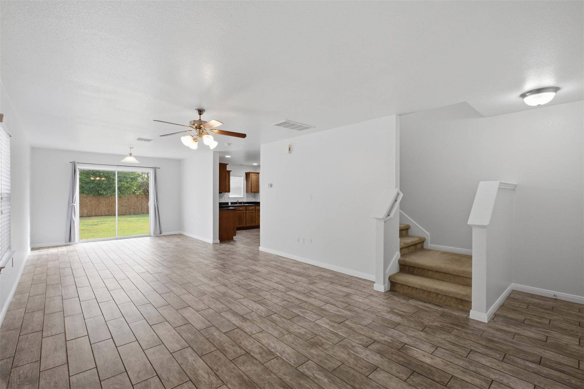12704 Saint Thomas DR, Del Valle, TX 78617