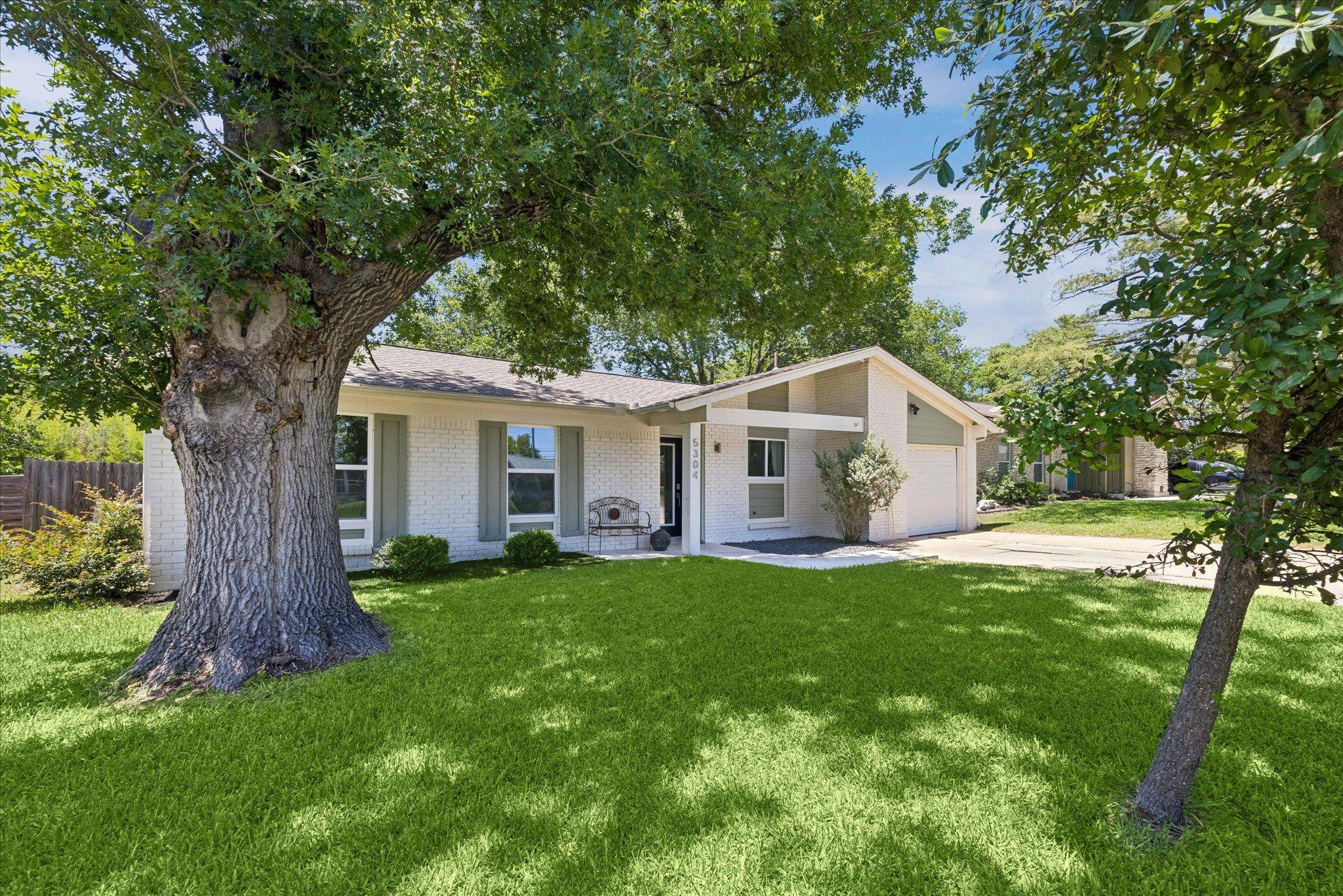 5304 Basswood LN, Austin, TX 78723