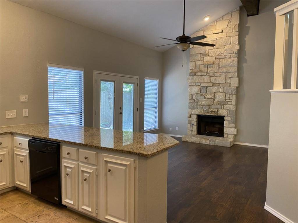 4404 Travis Country CIR #G4, Austin, TX 78735