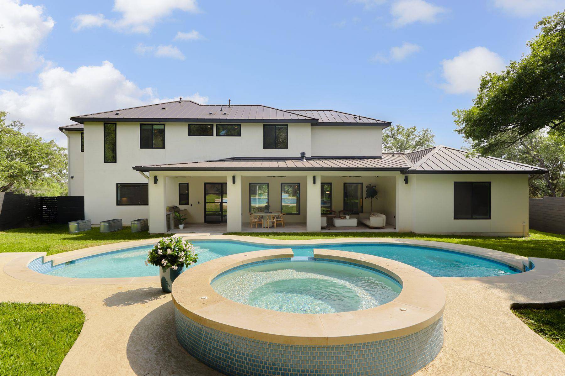 1800 Bay Hill DR, Austin, TX 78746