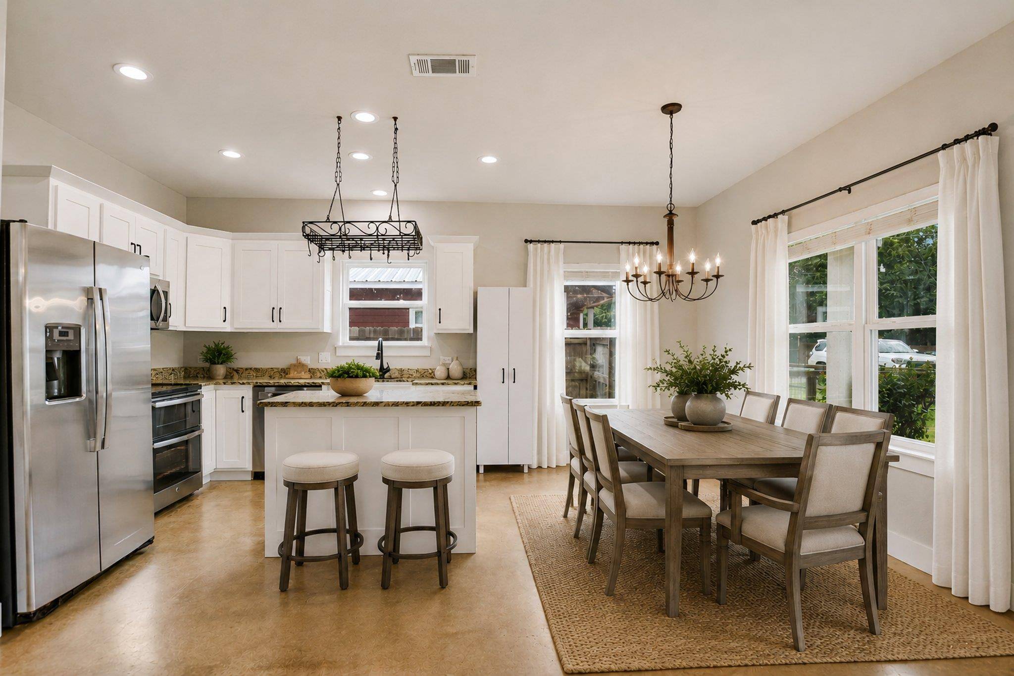103 East ST, Smithville, TX 78957