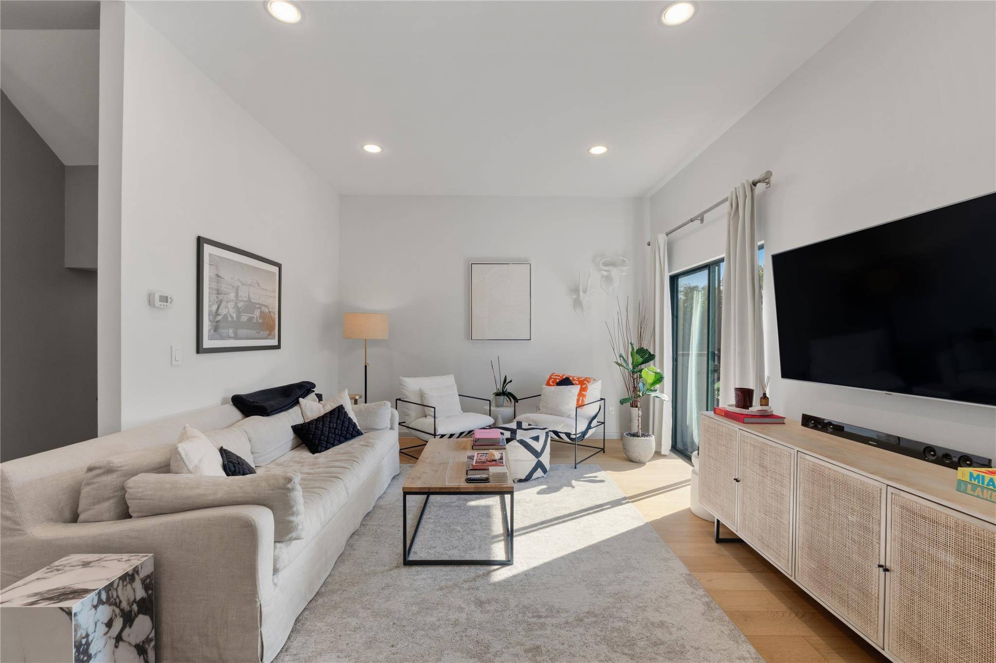3412 Georgia Lee DR, Austin, TX 78704