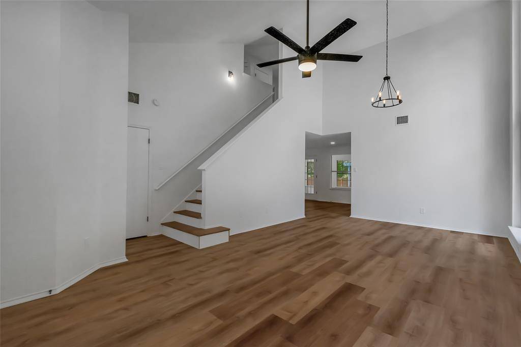 8800 Dandelion TRL, Austin, TX 78745