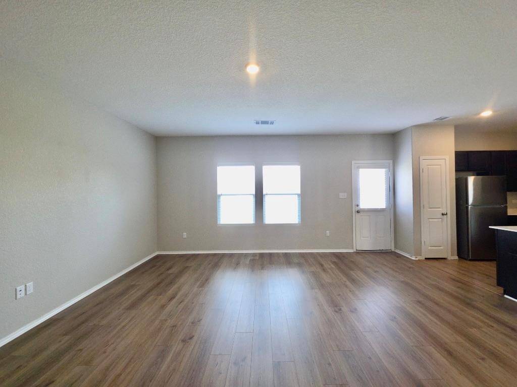 301 Freshwater DR, Bastrop, TX 78602