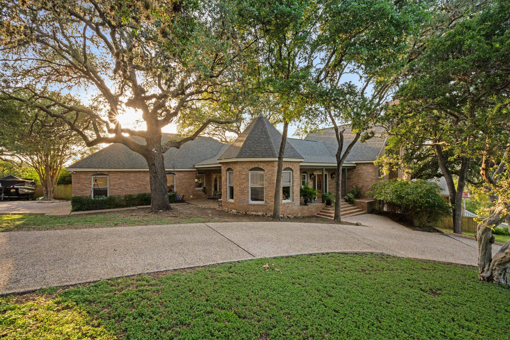 221 Camaro WAY, San Marcos, TX 78666