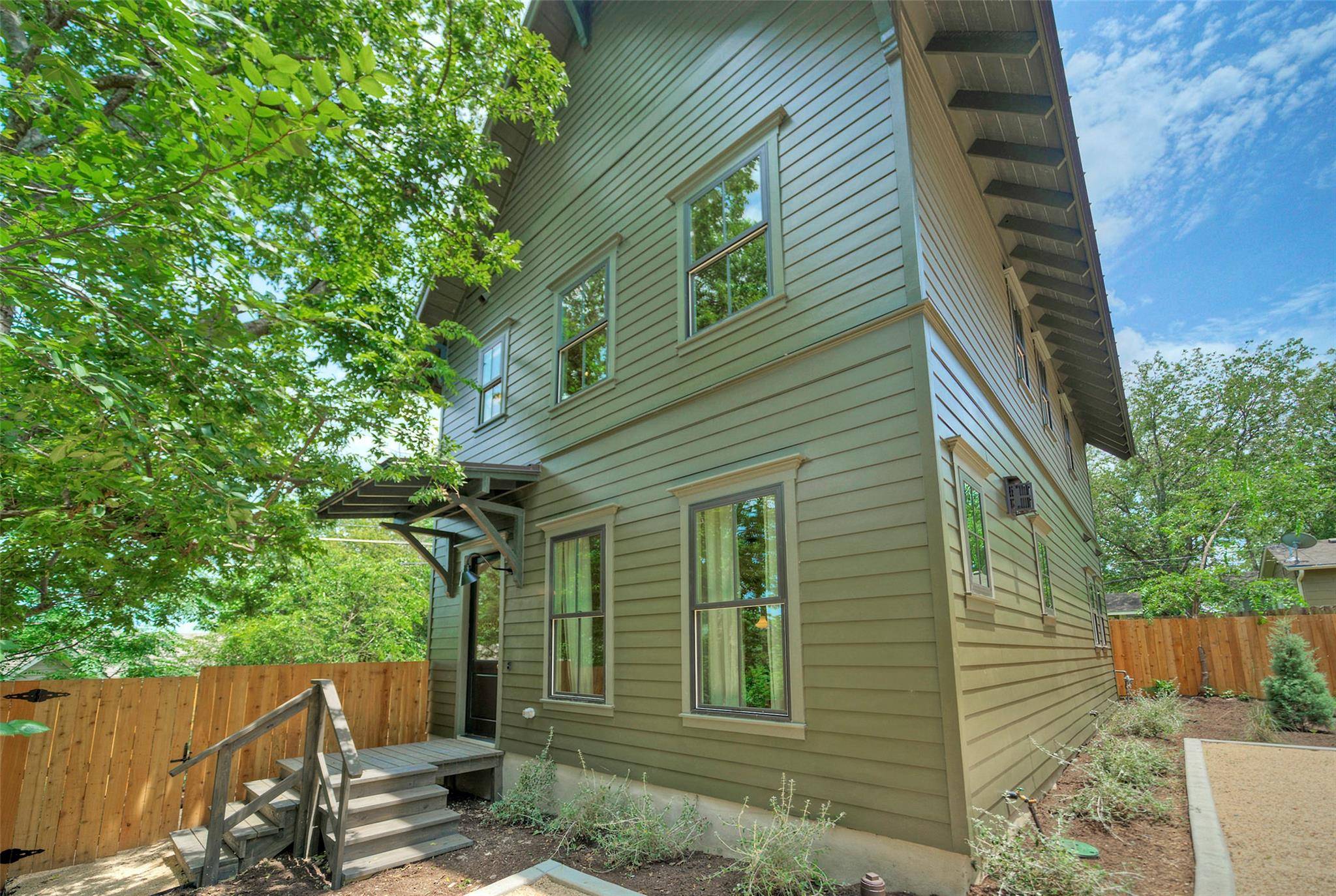 3309 Larry LN #2, Austin, TX 78722