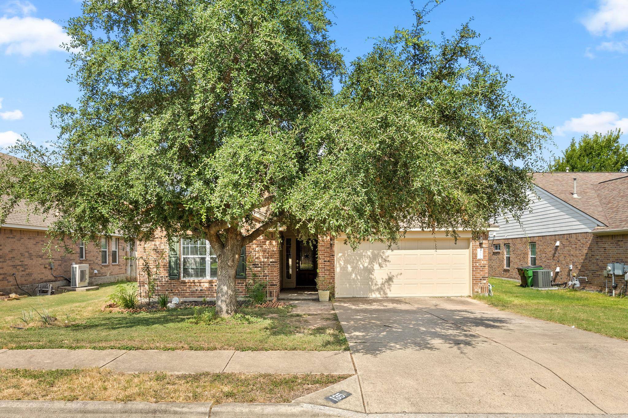 135 Justin Leonard DR, Round Rock, TX 78664