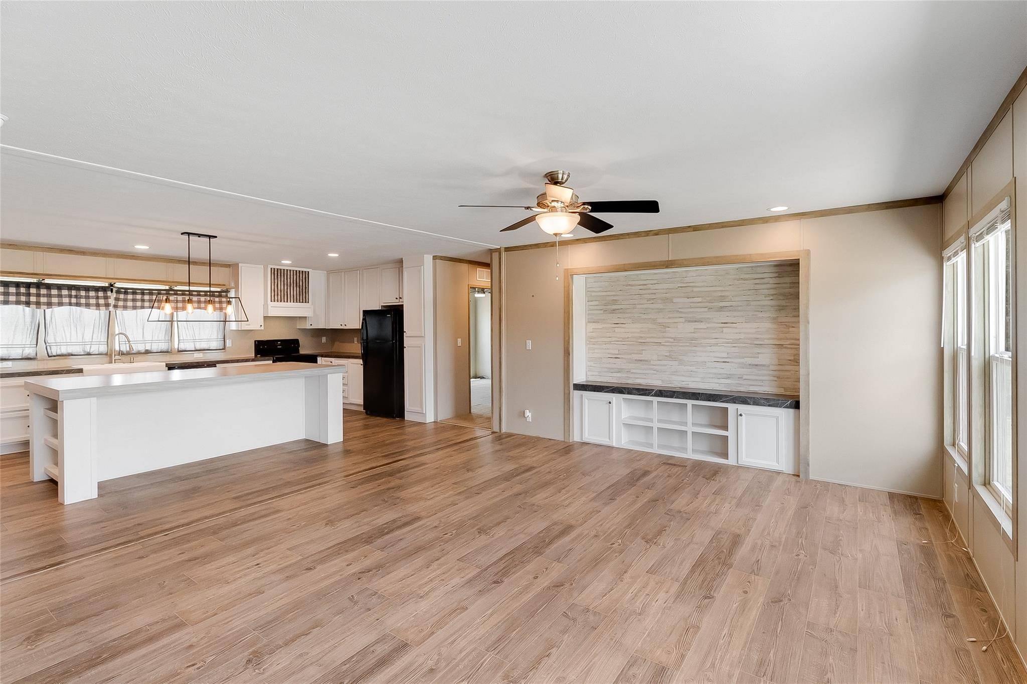 1310 Industrial BLVD, Kingsland, TX 78639