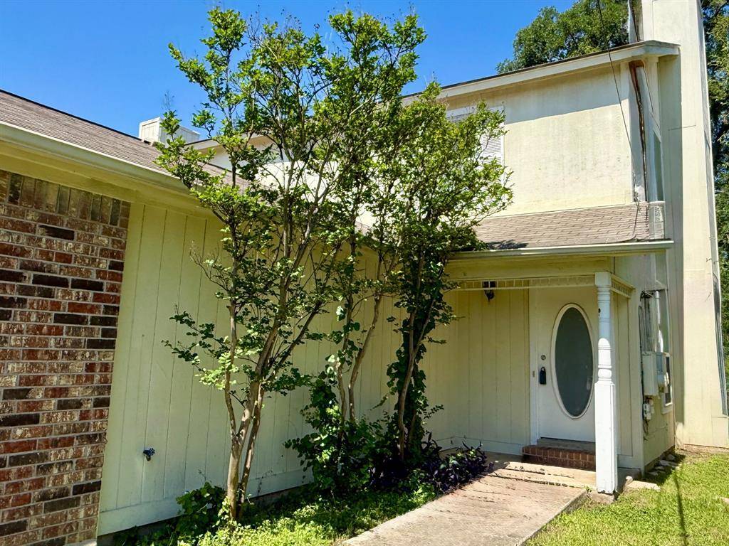 6102 Parkwood DR #A, Austin, TX 78735