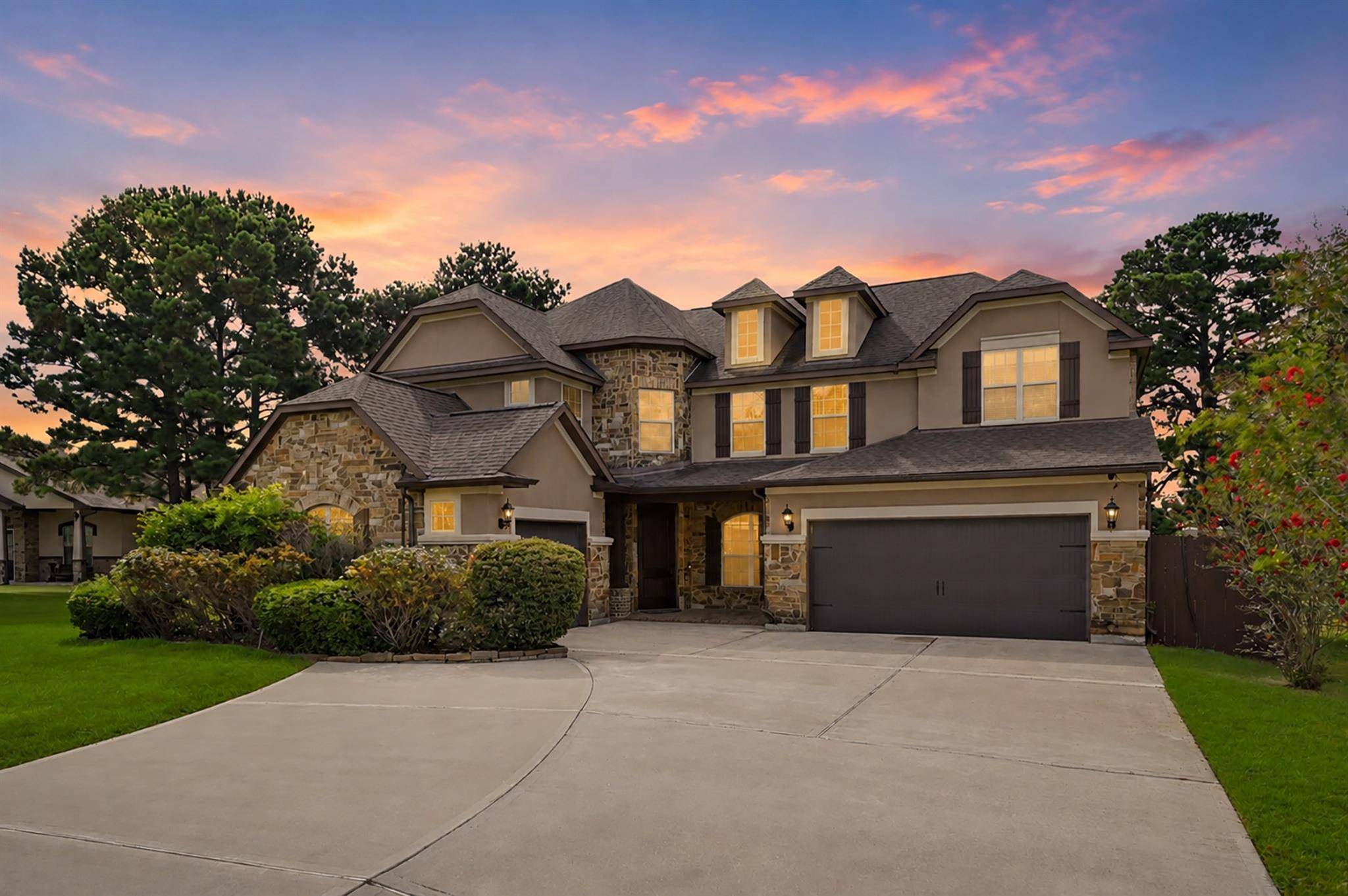 19089 Grandview PT, Montgomery, TX 77356