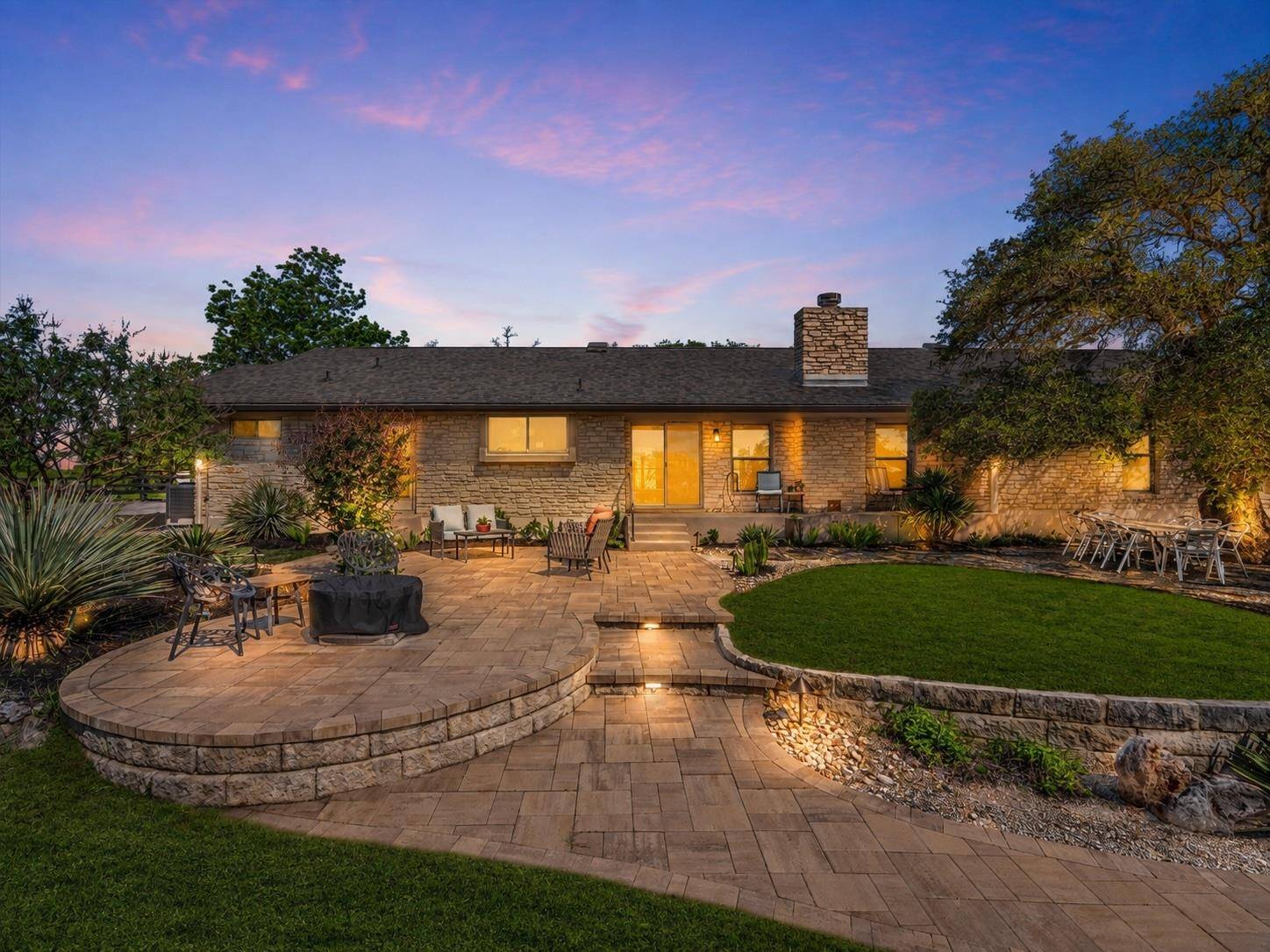 404 Skyline RD, Georgetown, TX 78628