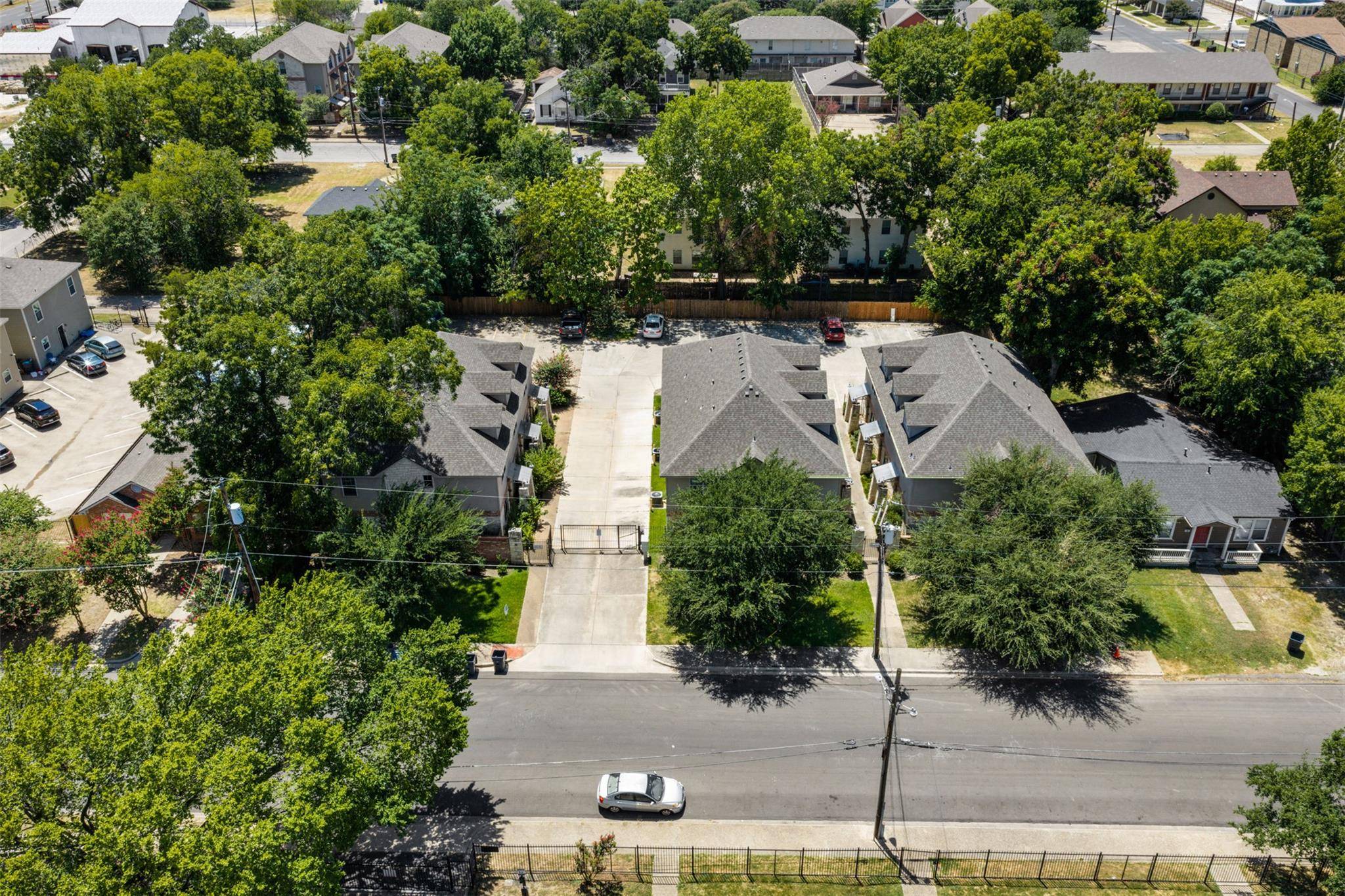 2101 S 7th ST, Waco, TX 76706