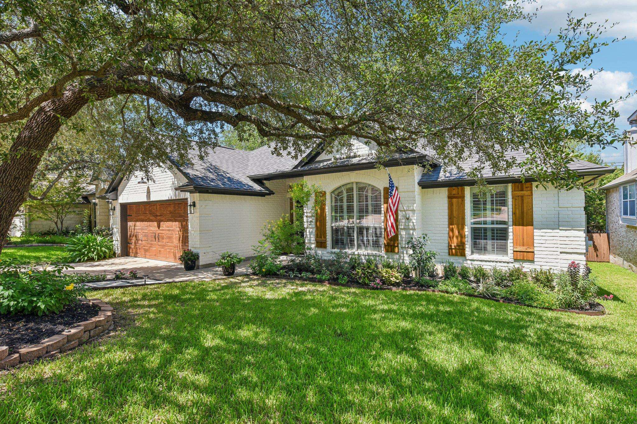 2915 Cashell Wood DR, Cedar Park, TX 78613