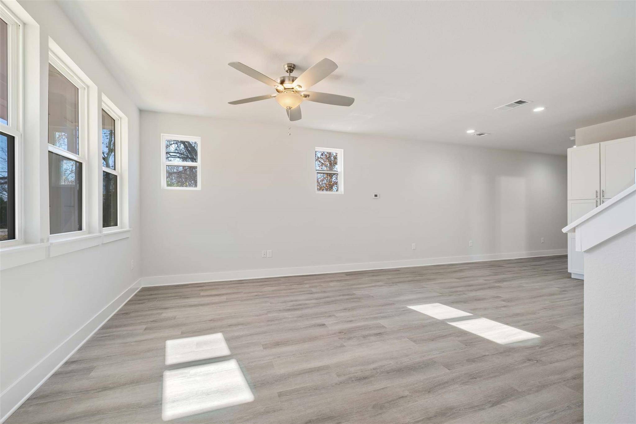 107 Wilkes ST, Smithville, TX 78957