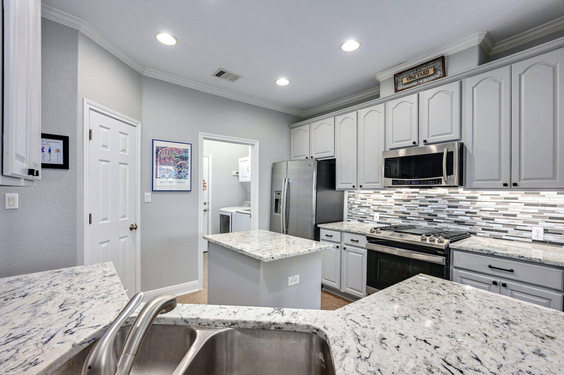 208 Aria RDG #602, Austin, TX 78738