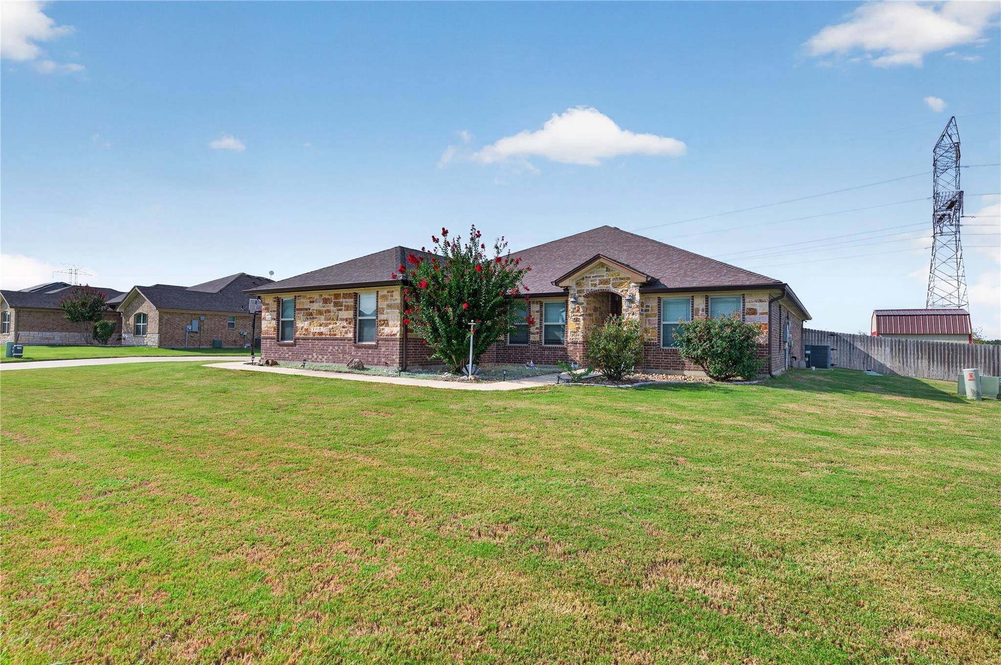 6149 Big Tree DR, Salado, TX 76571