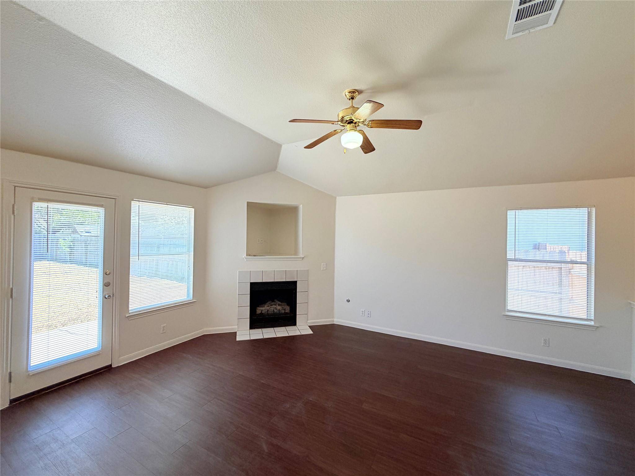 124 Estate CV, Hutto, TX 78634