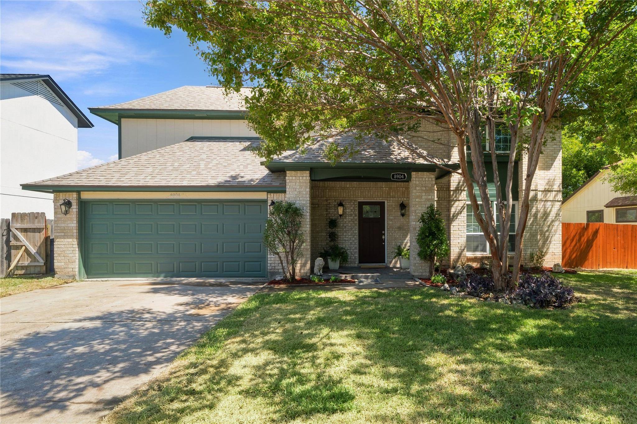 8904 Bridgewood TRL, Austin, TX 78729