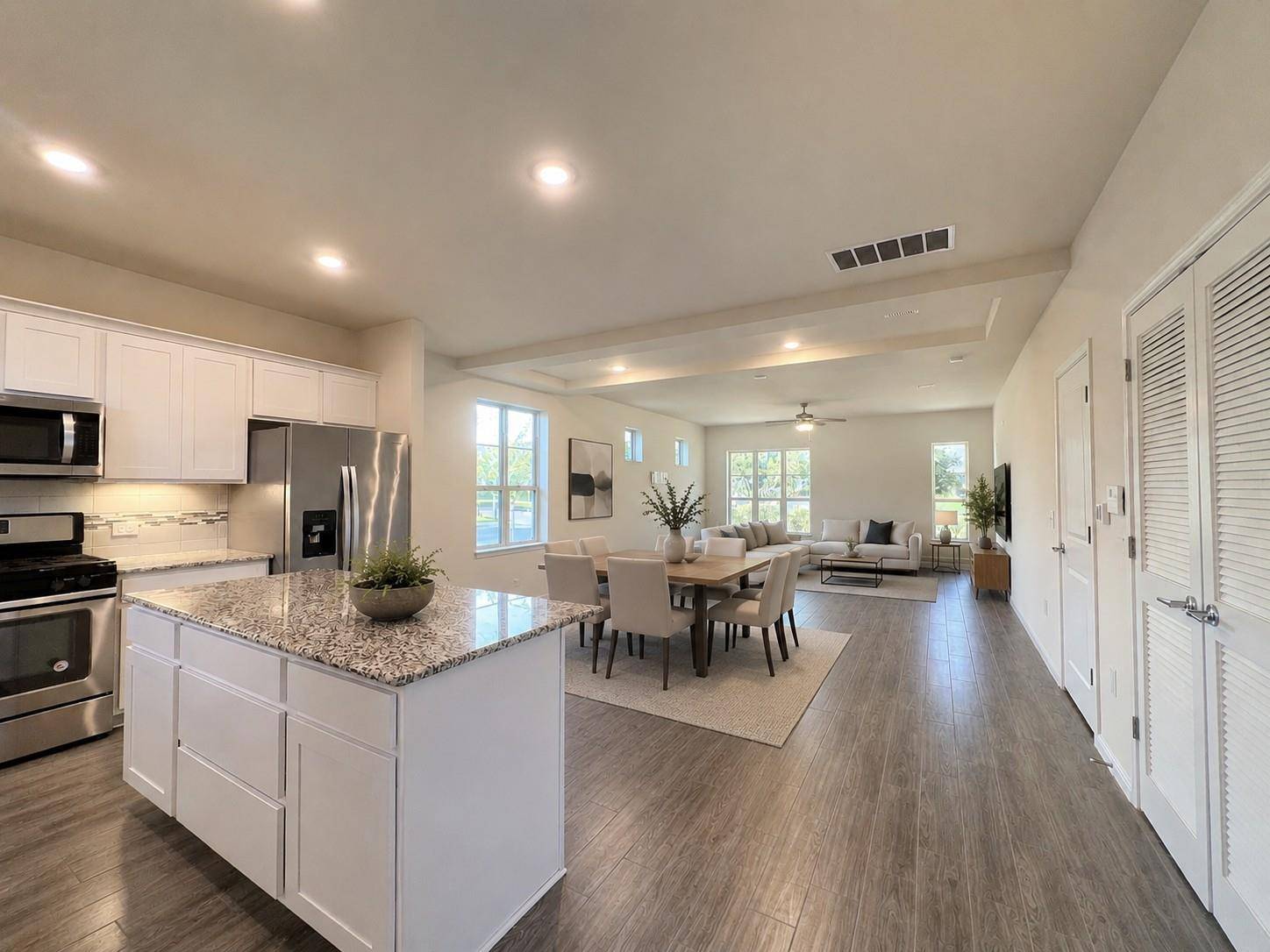 5901 Charles Merle DR #B, Austin, TX 78747