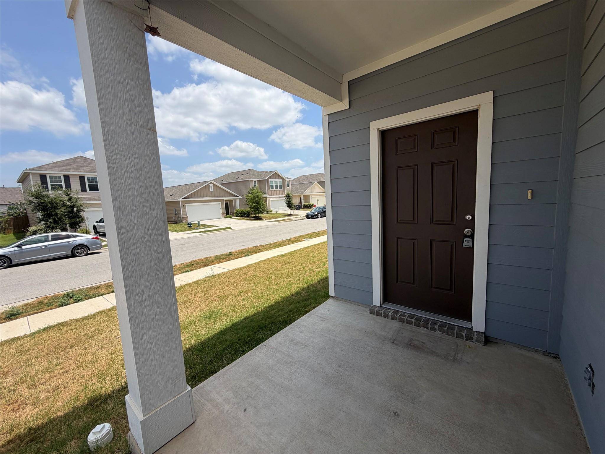 120 Aoudad RD, Hutto, TX 78634