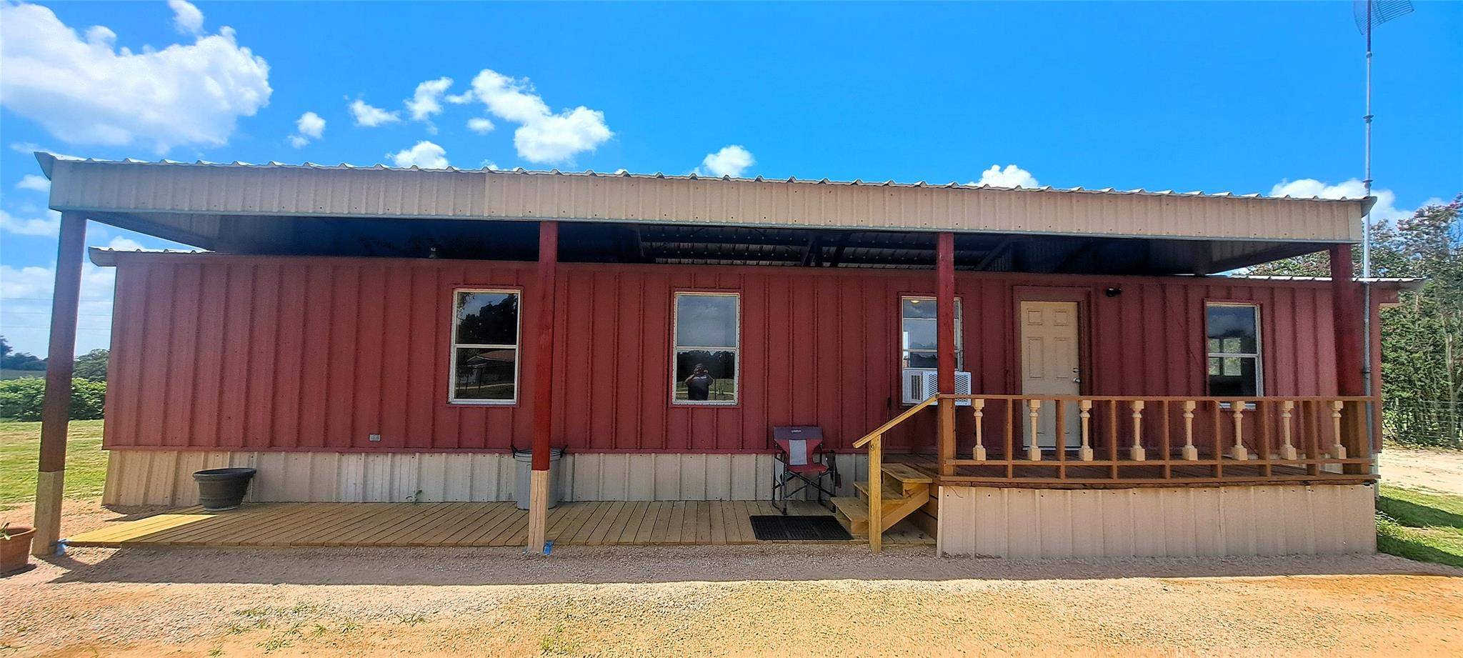 937 CR 305 CTR, Rockdale, TX 76567