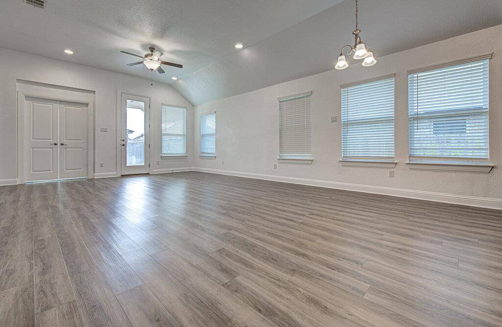 20908 Akbash LN, Pflugerville, TX 78660