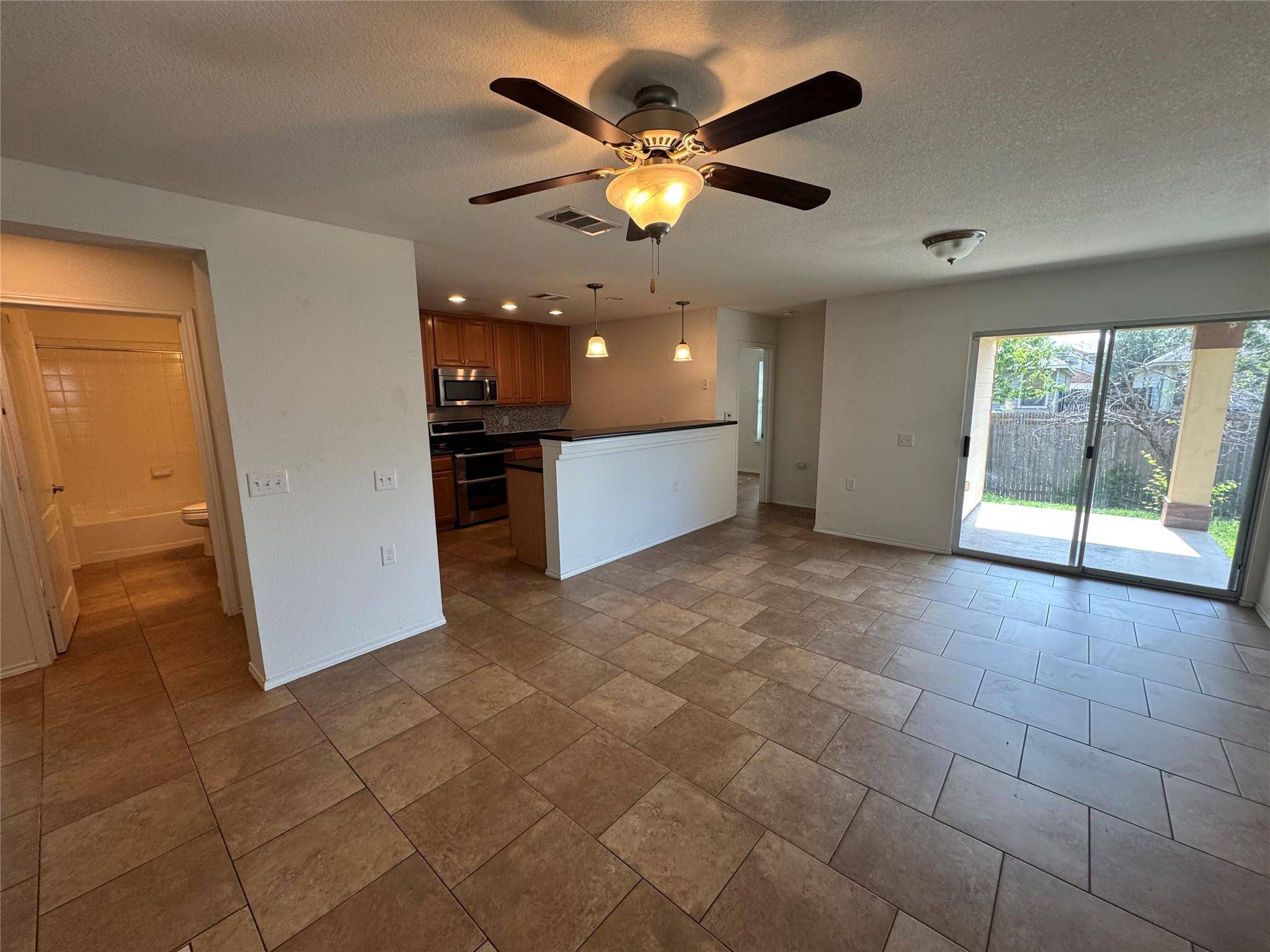 8901 Stambourne ST, Austin, TX 78747