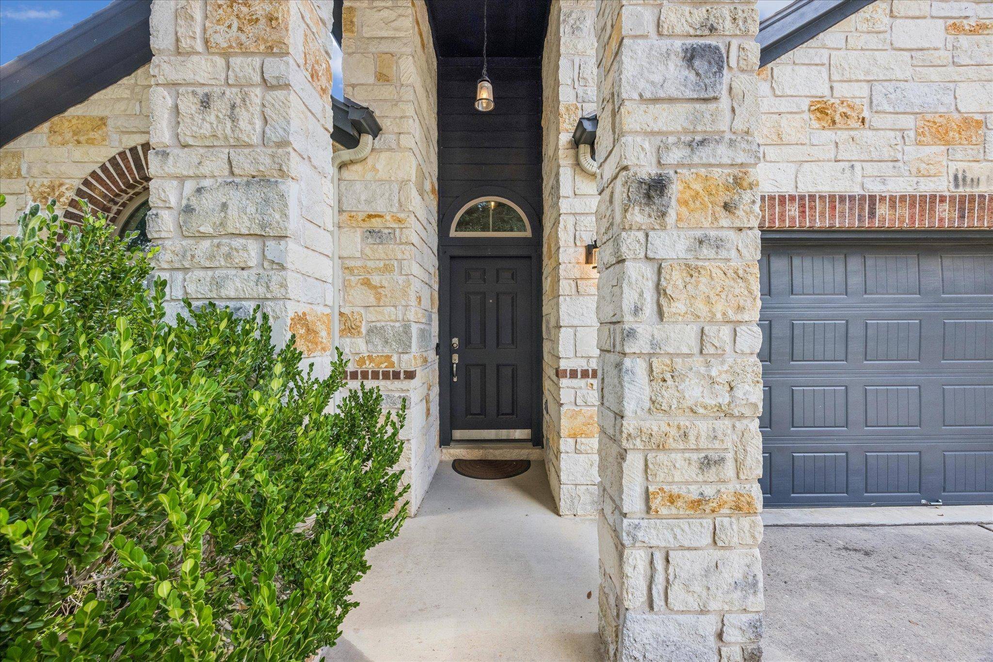 7104 Bay City BND, Austin, TX 78725