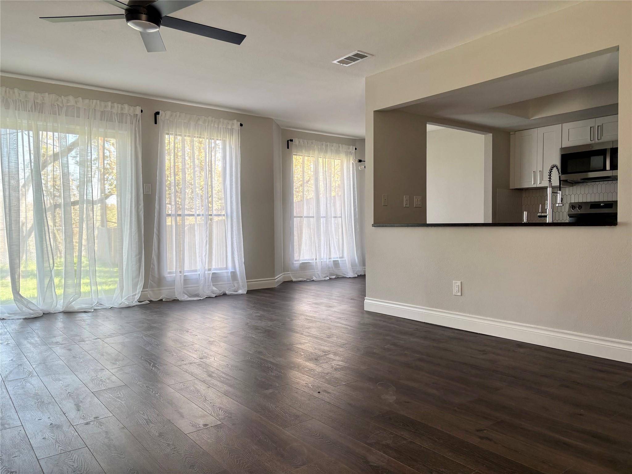 13335 Water Oak LN #B, Austin, TX 78729