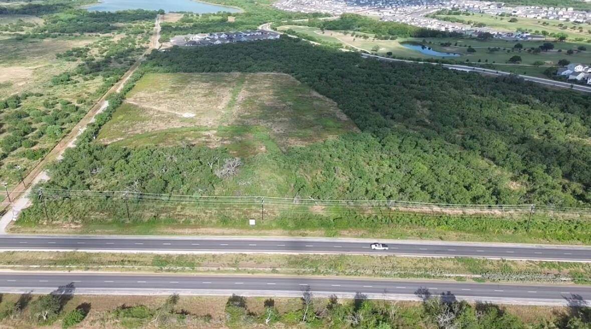 13699 US-281 HWY, San Antonio, TX 78221
