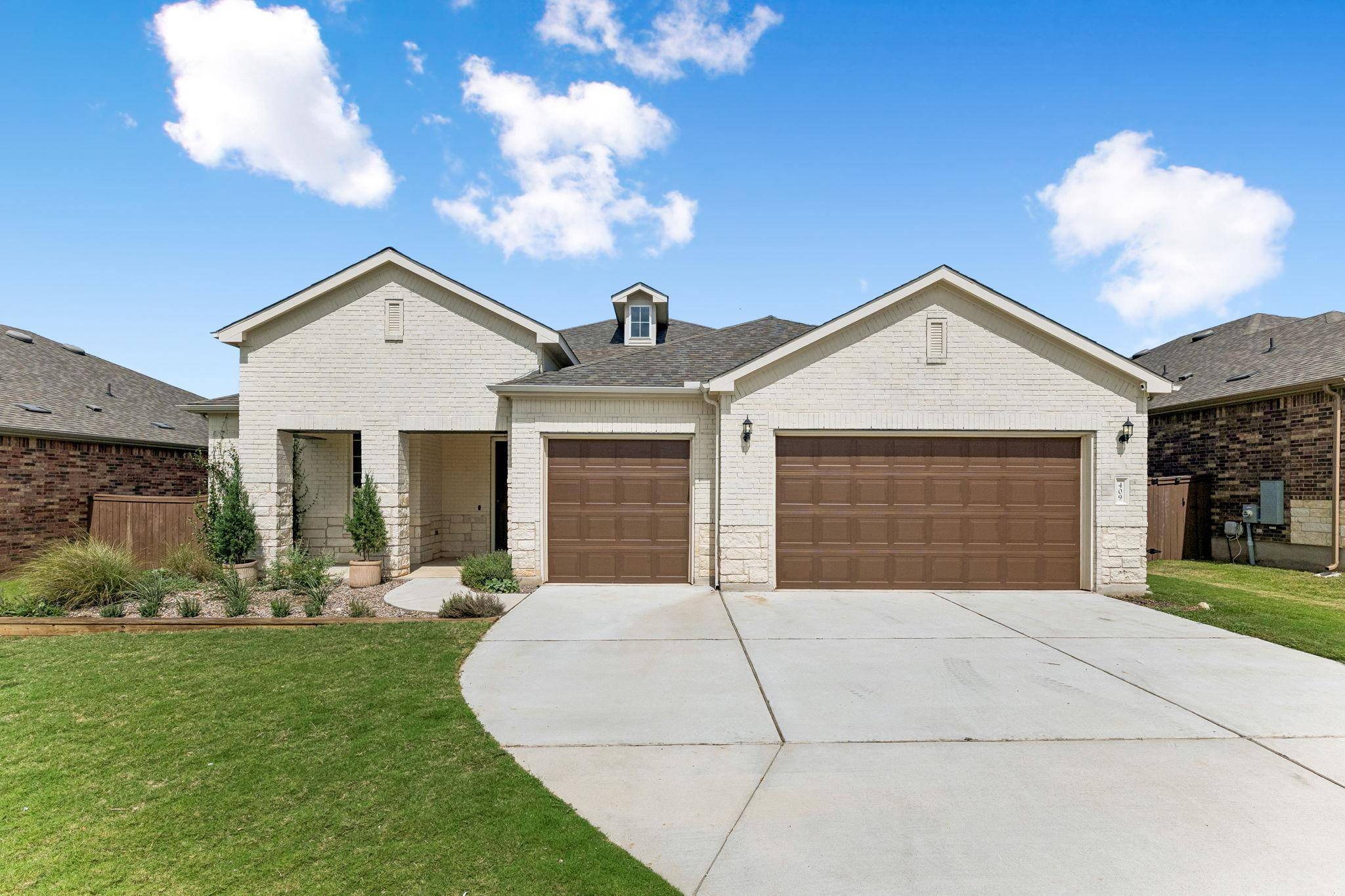 409 Verbena DR, Marble Falls, TX 78654