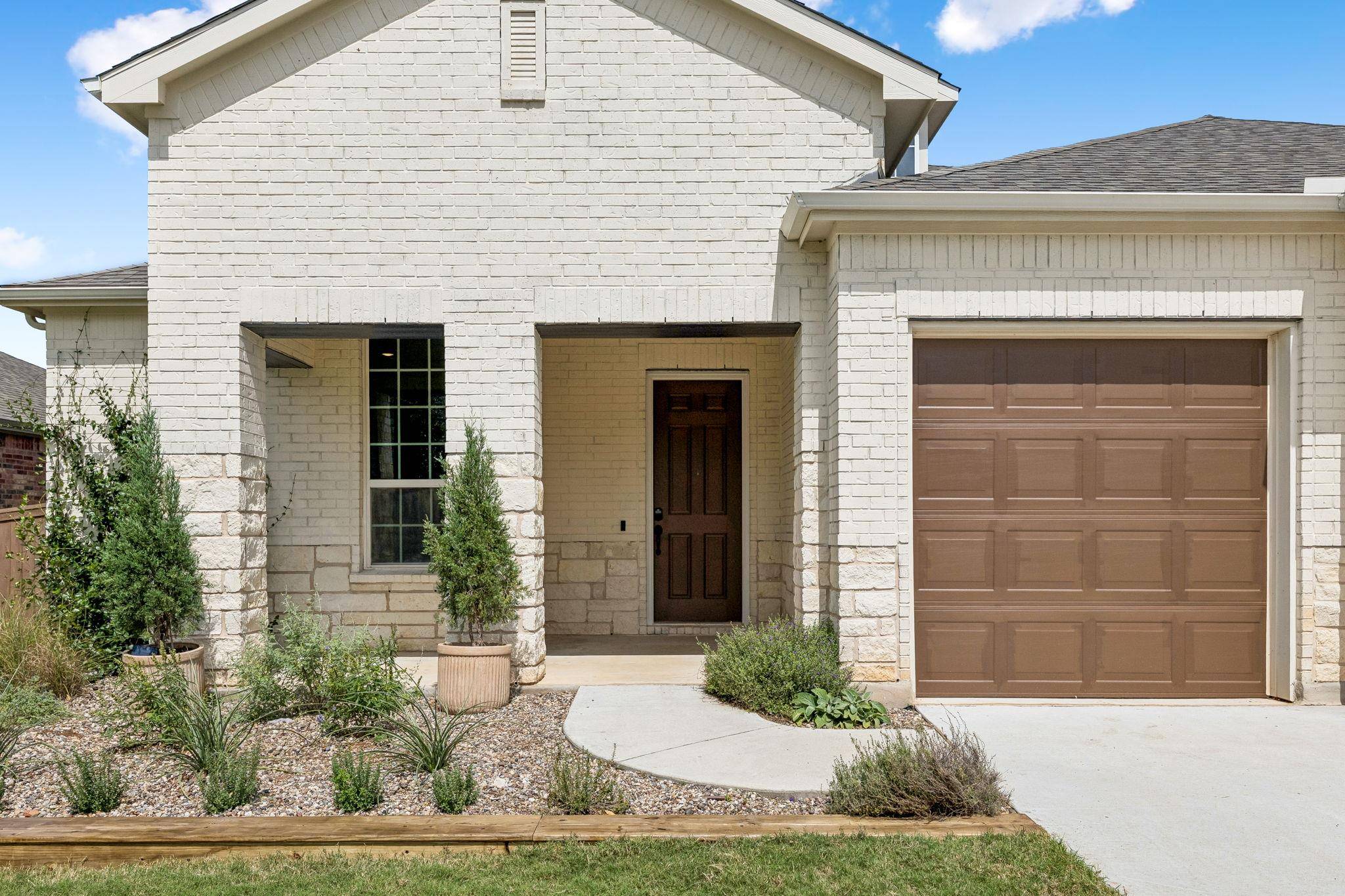 409 Verbena DR, Marble Falls, TX 78654