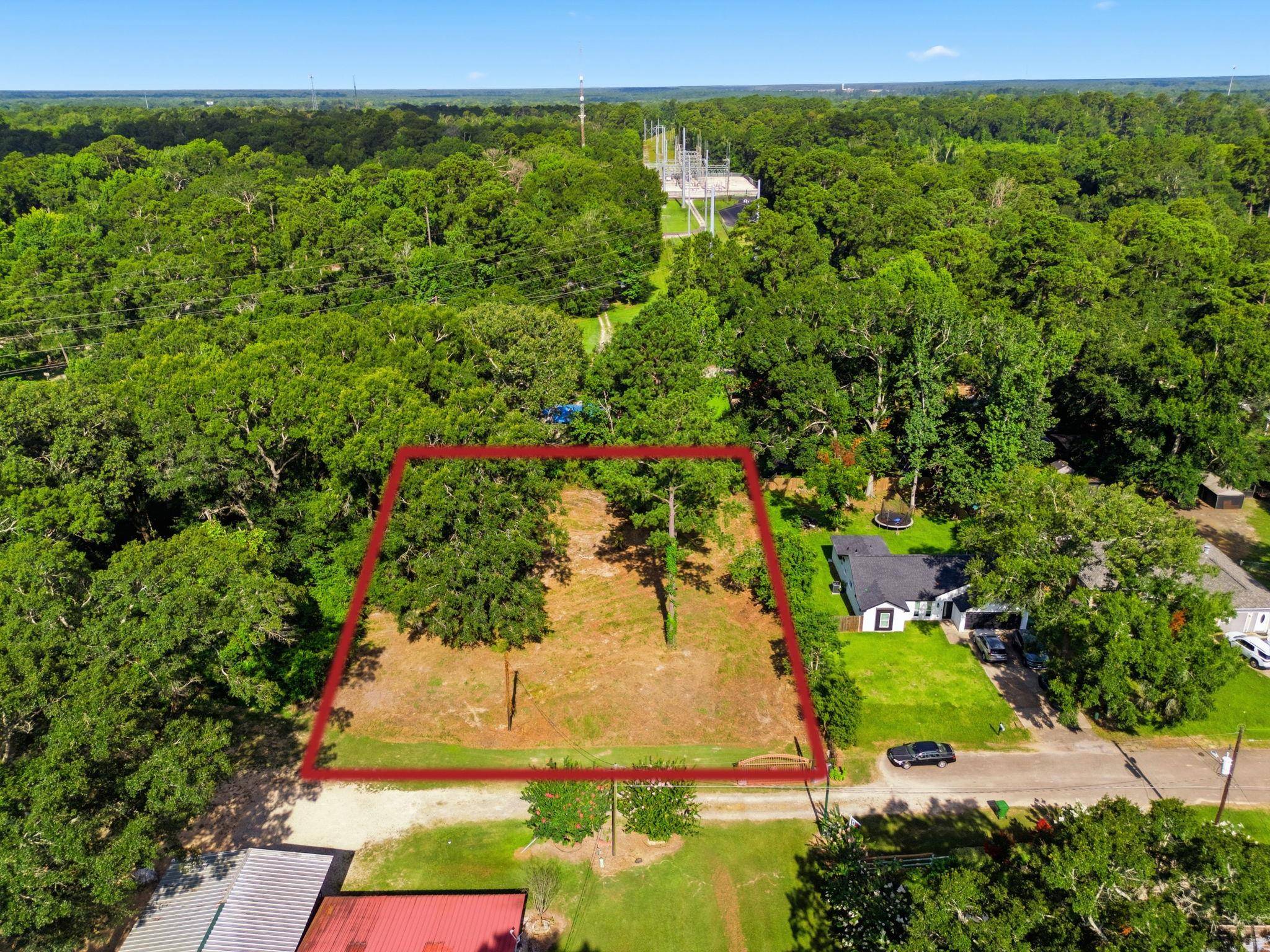 1310 S Franklin Ave, Cleveland, TX 77327
