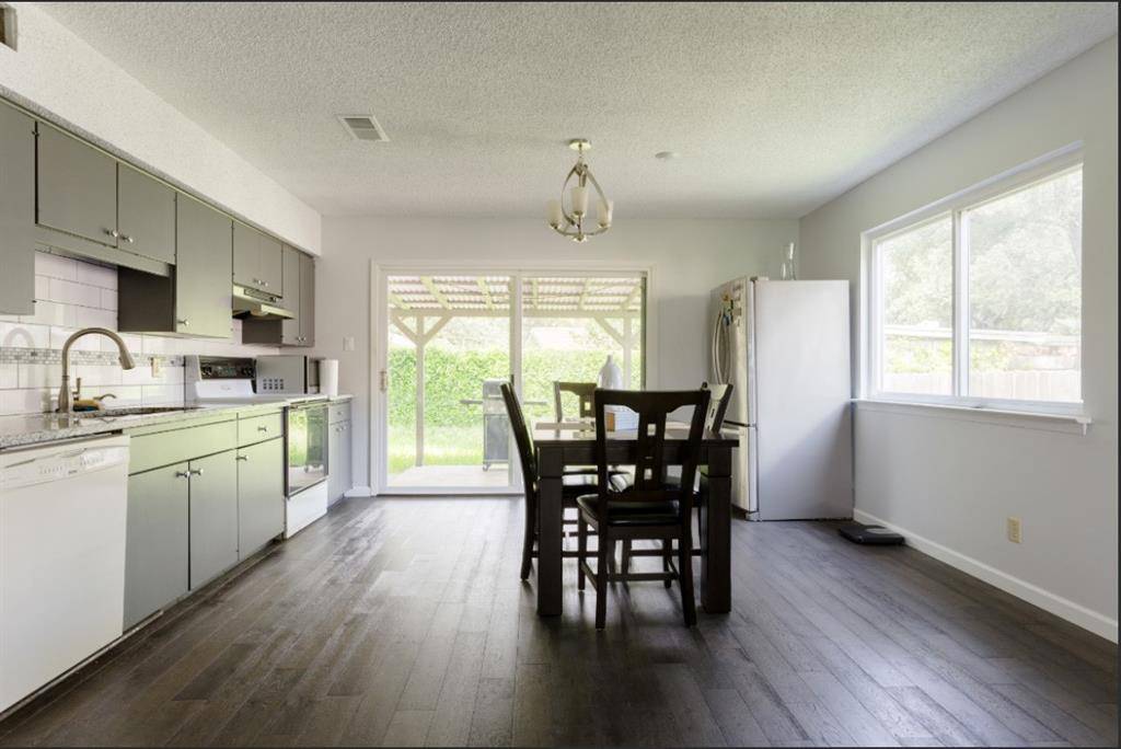 11710 Big TRL, Austin, TX 78759
