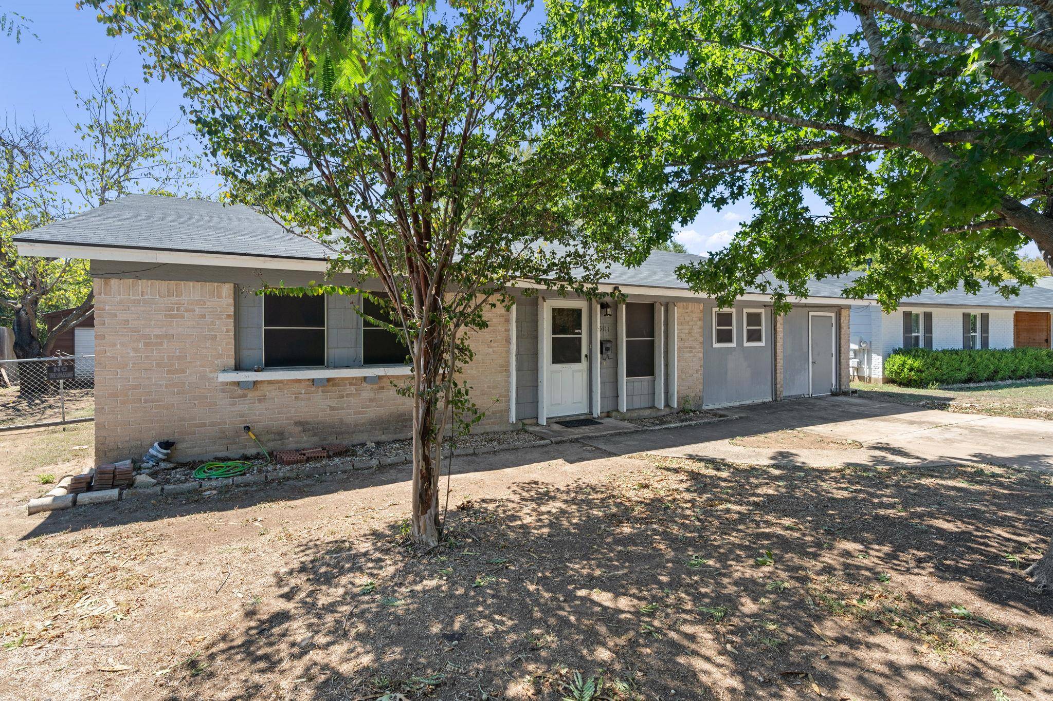 5111 Meadow Creek DR, Austin, TX 78745