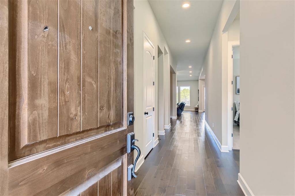 269 Pink Granite BLVD, Dripping Springs, TX 78620