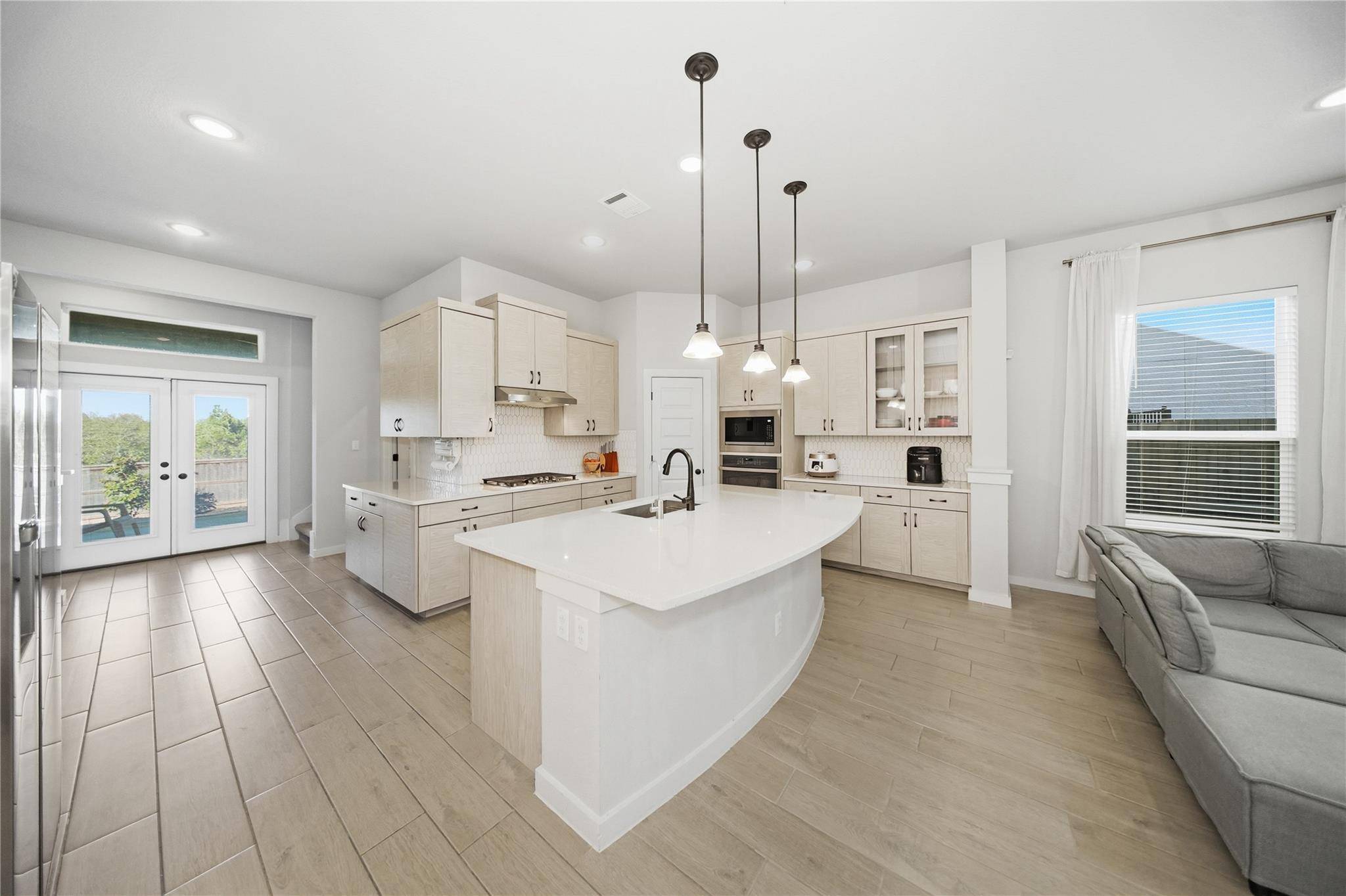 616 Saturnia DR, Georgetown, TX 78628