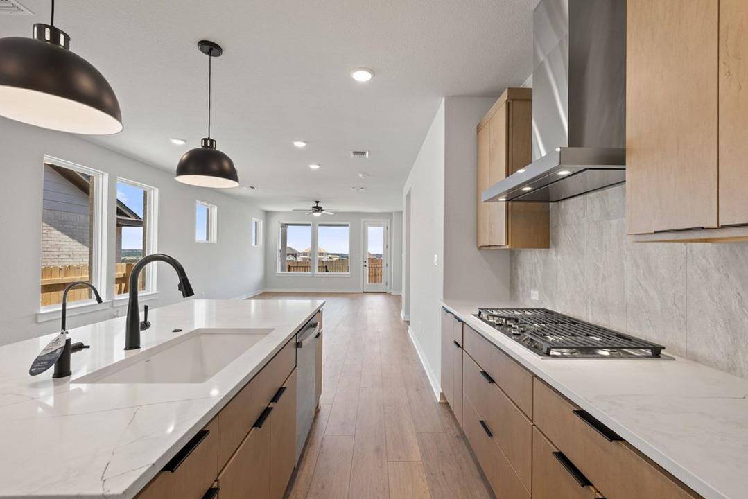 216 High Valley Drive, Liberty Hill, TX 78642