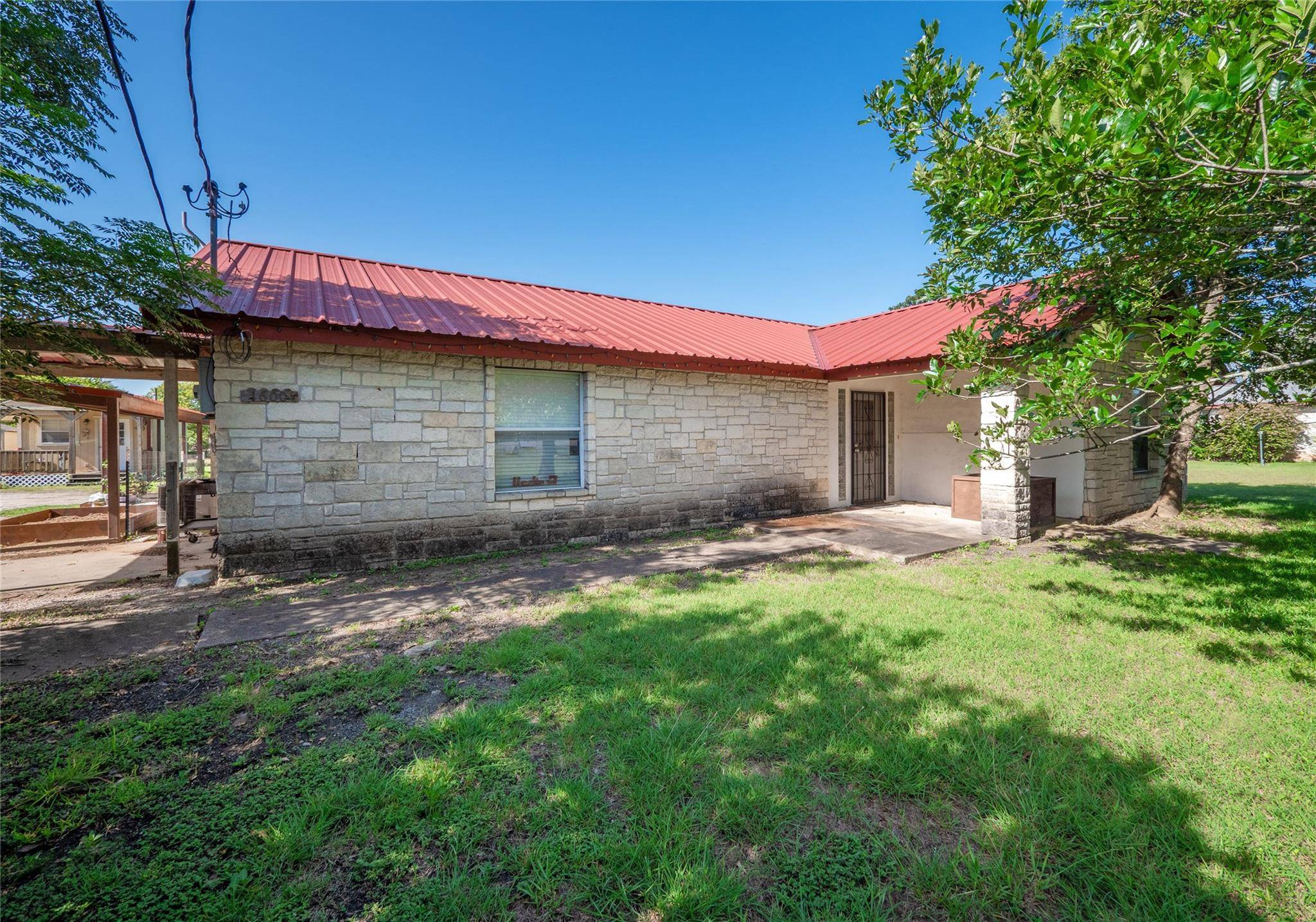1600 W State Highway 29, Bertram, TX 78605