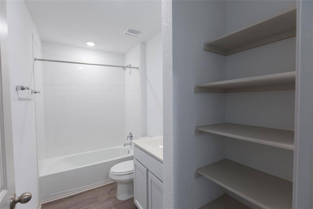 132 Fort Clark Springs DR, Hutto, TX 78634