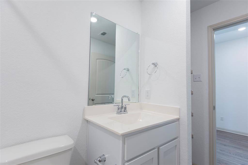 132 Fort Clark Springs DR, Hutto, TX 78634